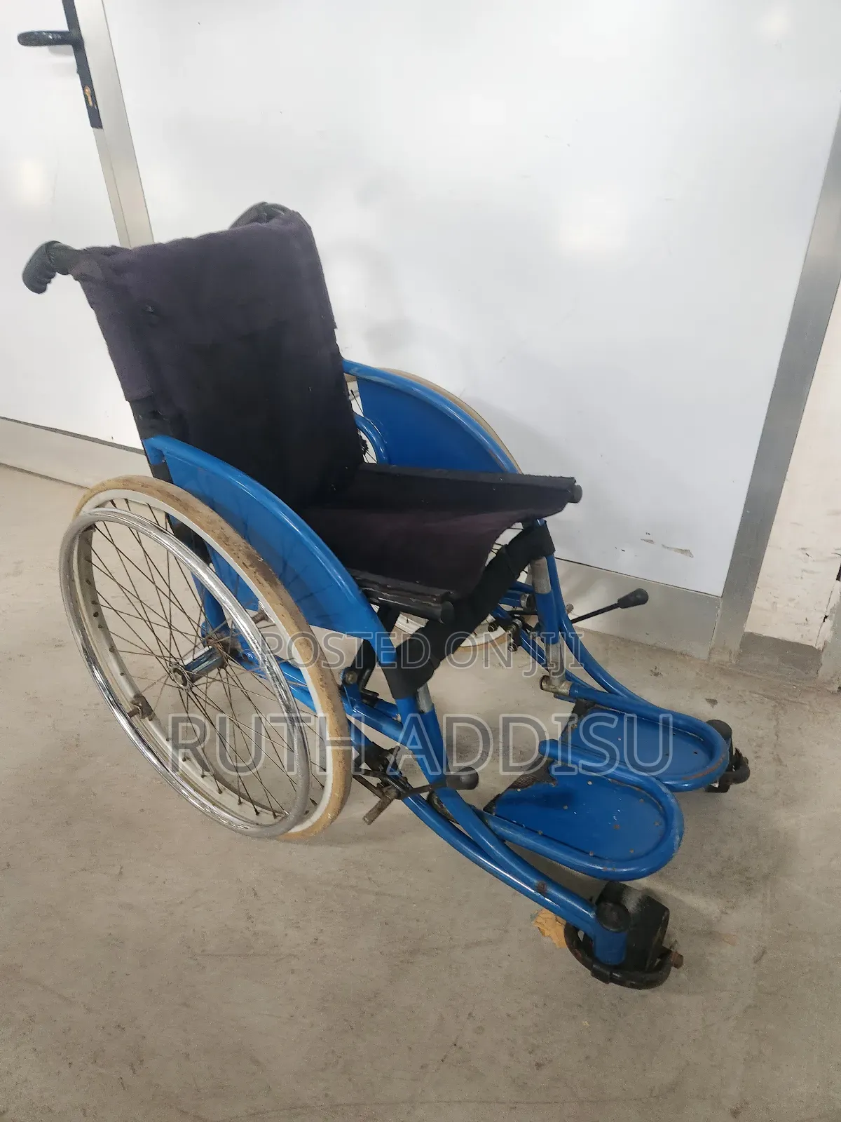Softa Care Wheel Chair Chromed Steel Frame,Fixed Armrest Wheelchair