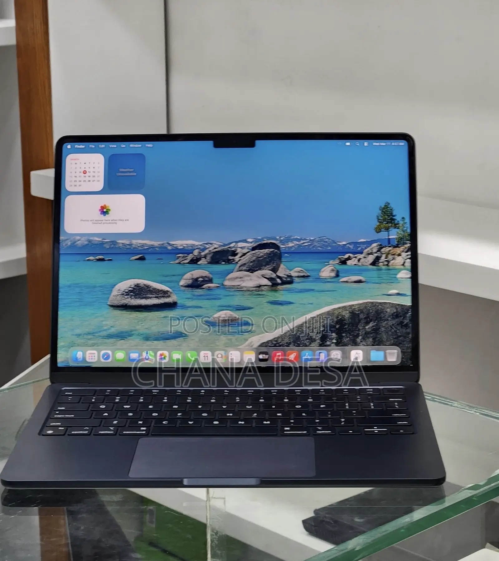 New Laptop Apple MacBook Air 2024 M3 15-inch 16GB Apple M3 SSD 512GB