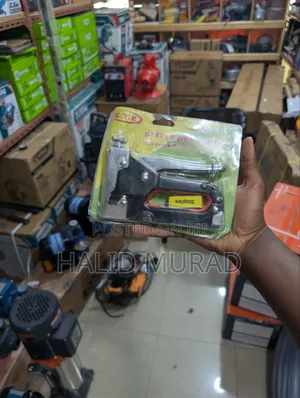 Staple Gun Tacker