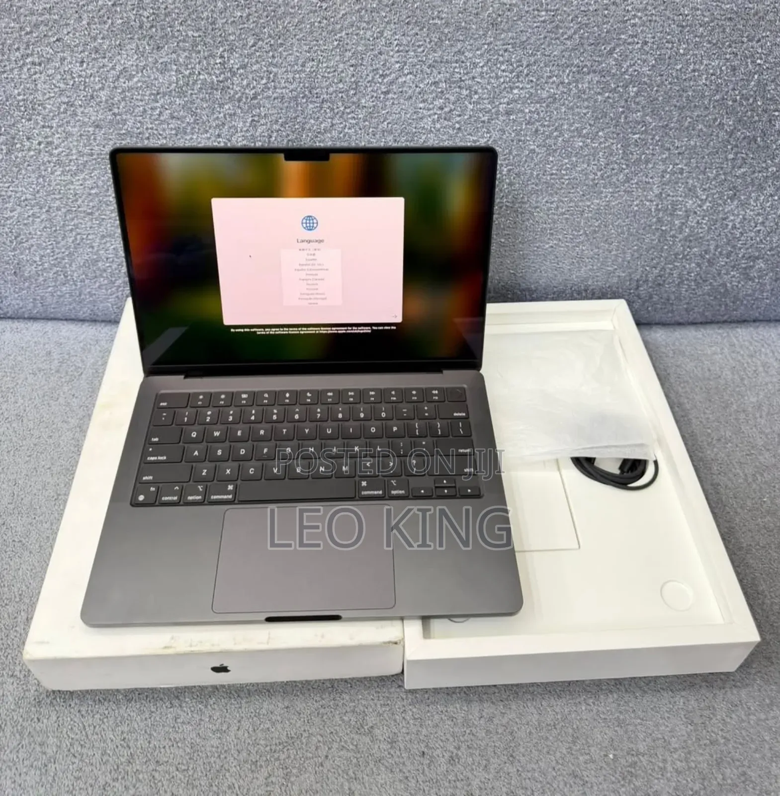 New Laptop Apple MacBook Pro 2024 M4 14-inch 16GB Apple M4 SSD 16 GB