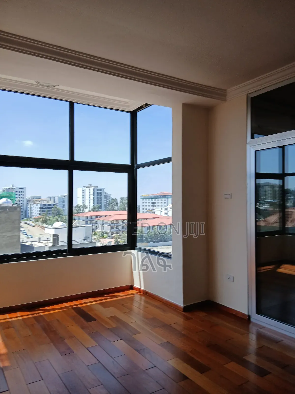 3bdrm Apartment in ሰሚት ካምብሪጅ አካባቢ አካባቢ, Bole for sale