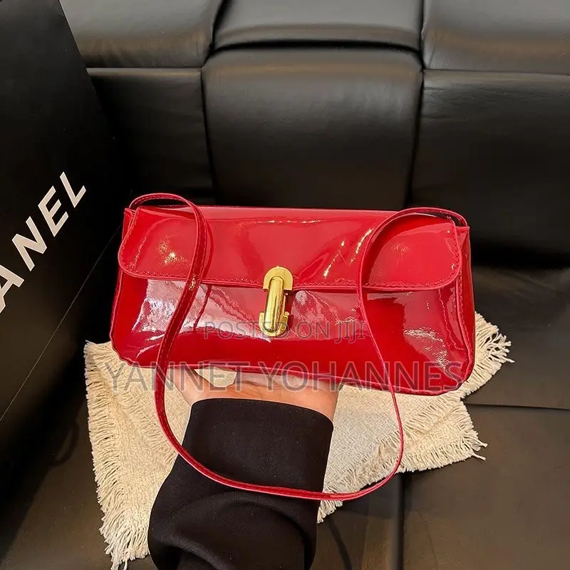Elegant Glossy Mini Shoulder Bag for Women