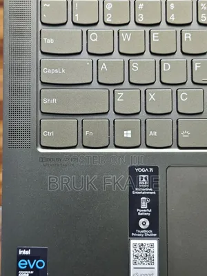 New Laptop Lenovo Yoga 7i 12GB Intel Core i5 SSD 512GB