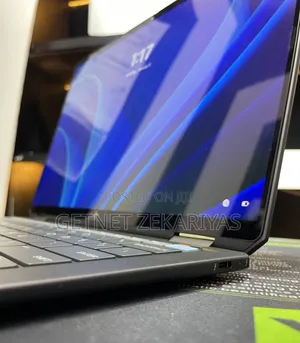 New Laptop HP OmniBook 5 14" 32GB Intel Core Ultra 9 SSD 2T