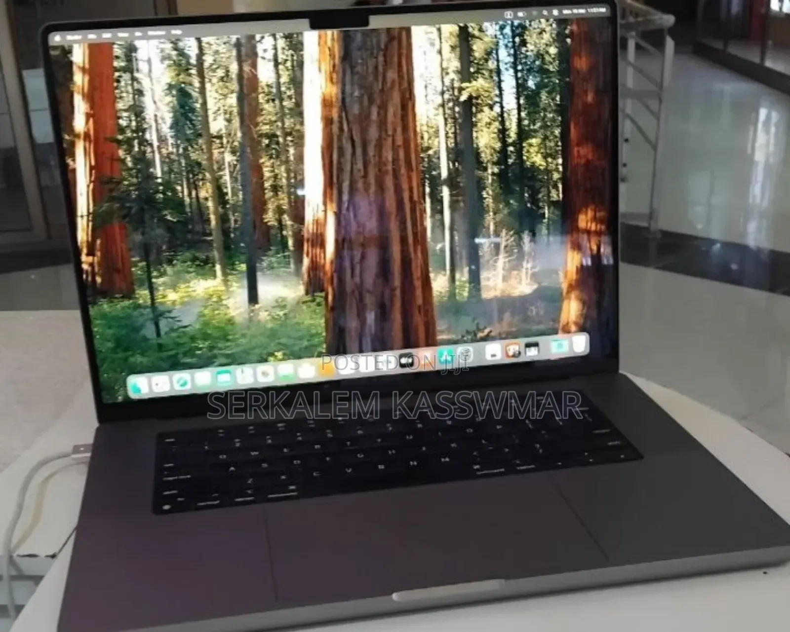 New Laptop Apple MacBook Pro 2021 M1 32GB Apple M1 SSD 1T