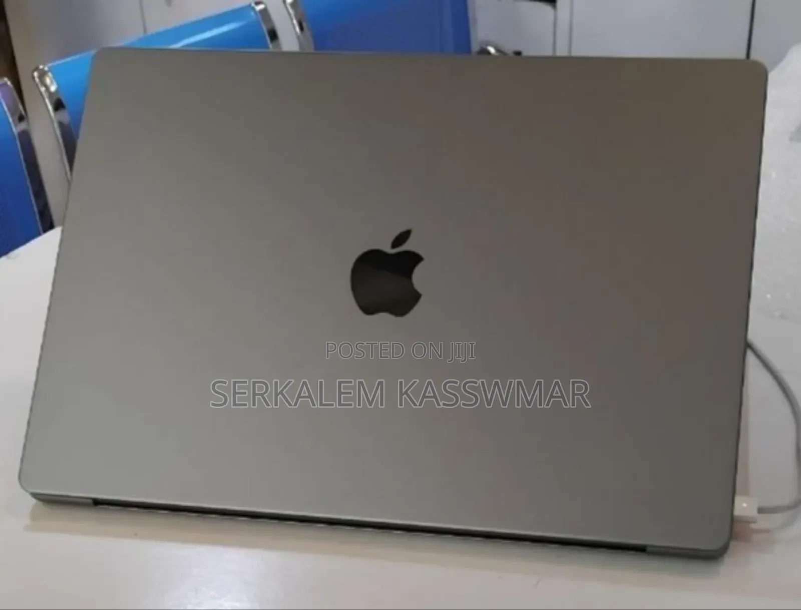 New Laptop Apple MacBook Pro 2021 M1 32GB Apple M1 SSD 1T