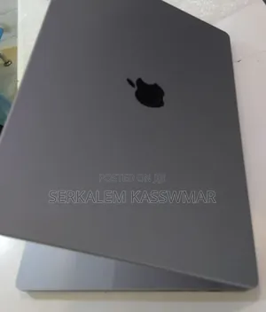 New Laptop Apple MacBook Pro 2021 M1 32GB Apple M1 SSD 1T
