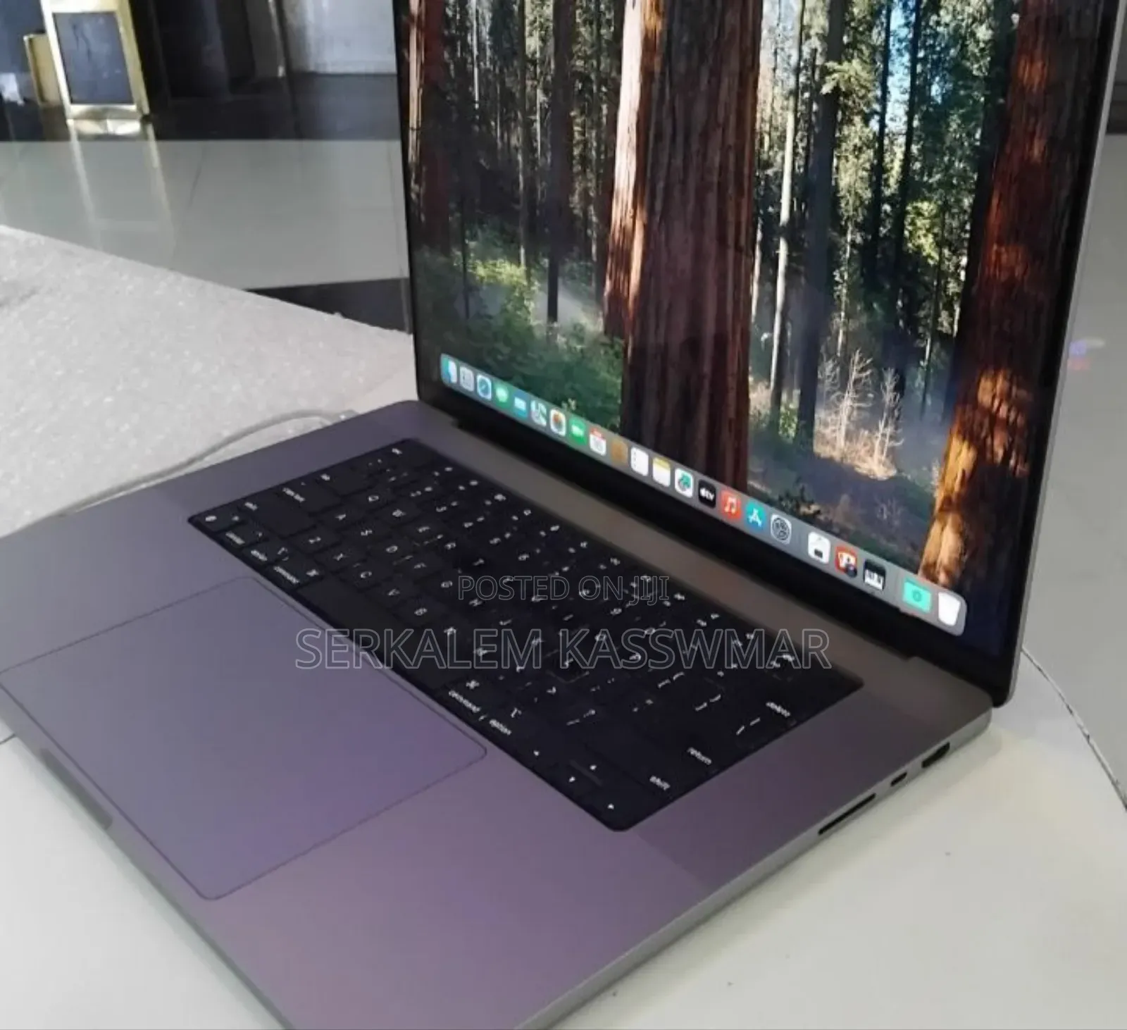 New Laptop Apple MacBook Pro 2021 M1 32GB Apple M1 SSD 1T