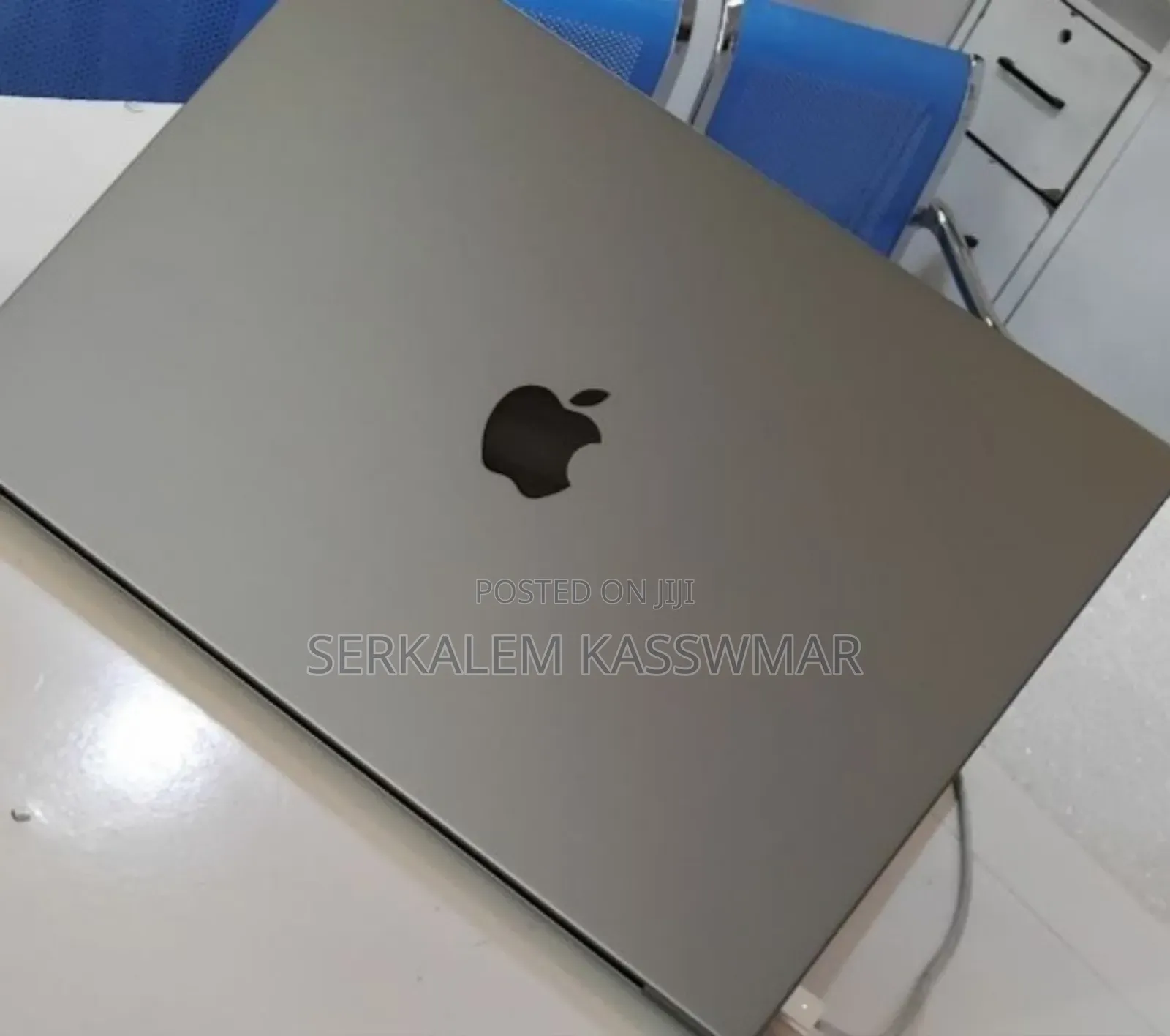 New Laptop Apple MacBook Pro 2021 M1 32GB Apple M1 SSD 1T
