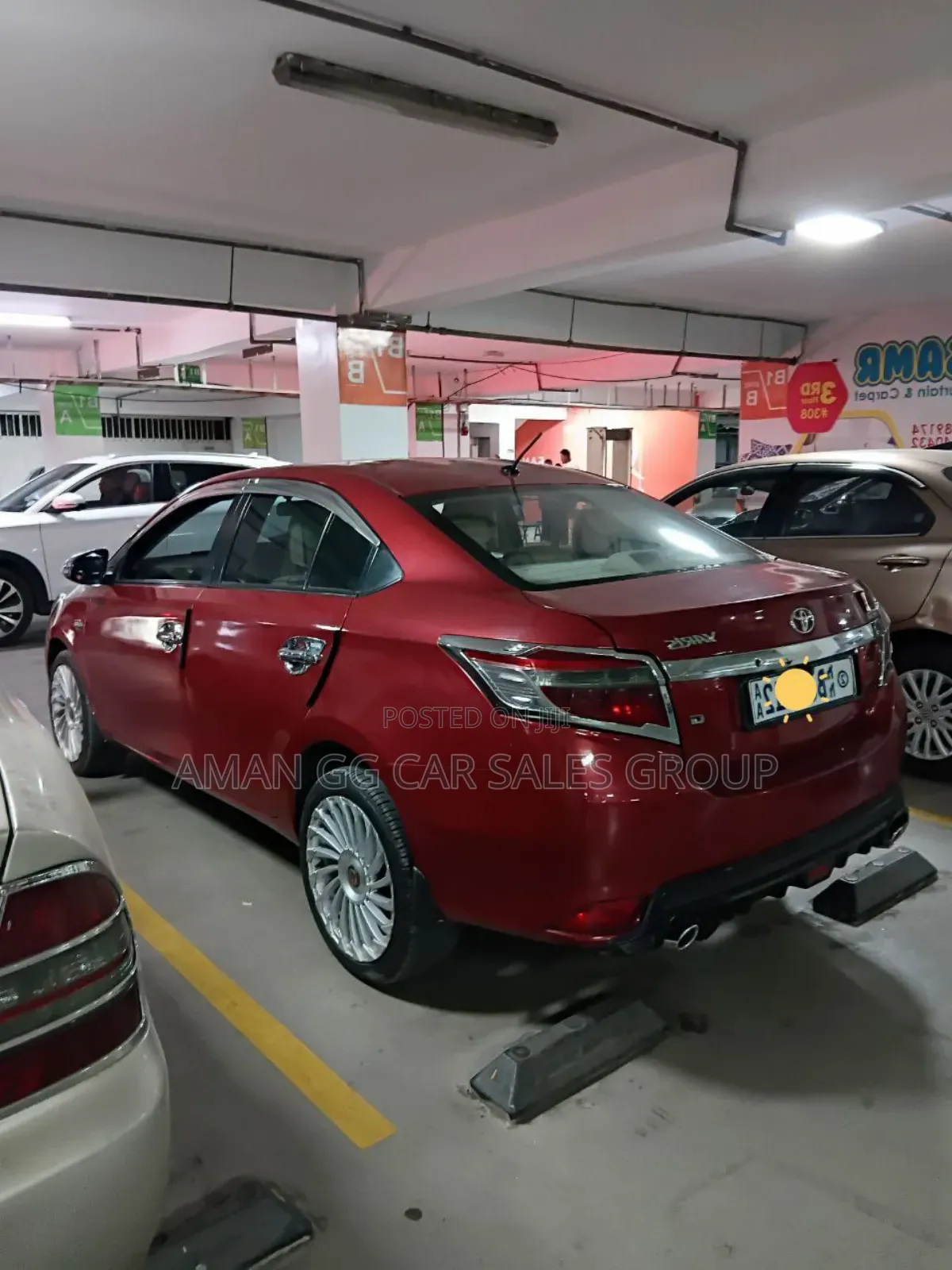 Toyota Yaris 2013 Red
