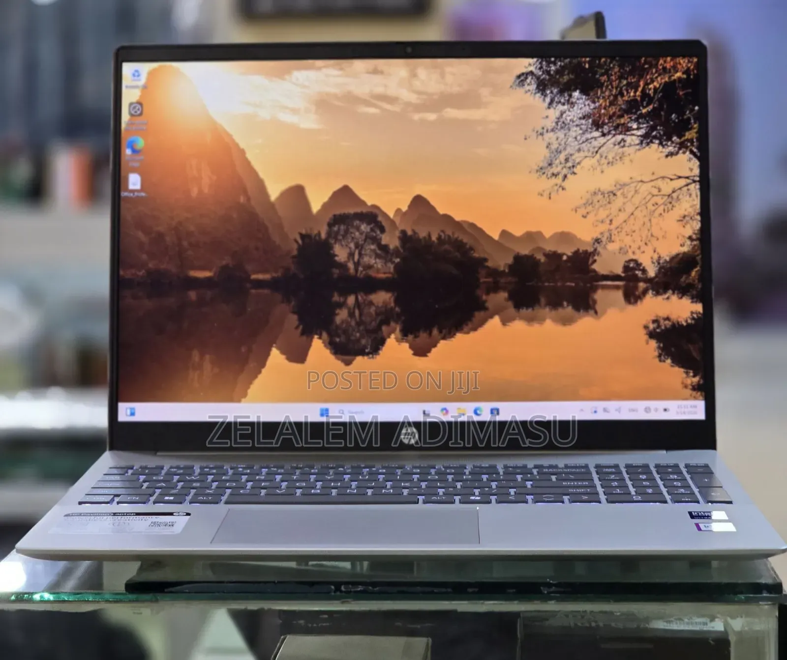 New Laptop HP Pavilion 15 8GB Intel Core Ultra 5 SSD 512GB