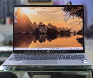 New Laptop HP Pavilion 15 8GB Intel Core Ultra 5 SSD 512GB