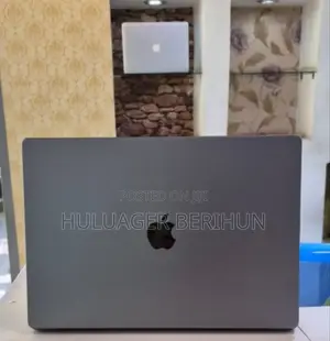 New Laptop Apple MacBook Pro 2021 M1 16GB Apple M1 SSD 1T