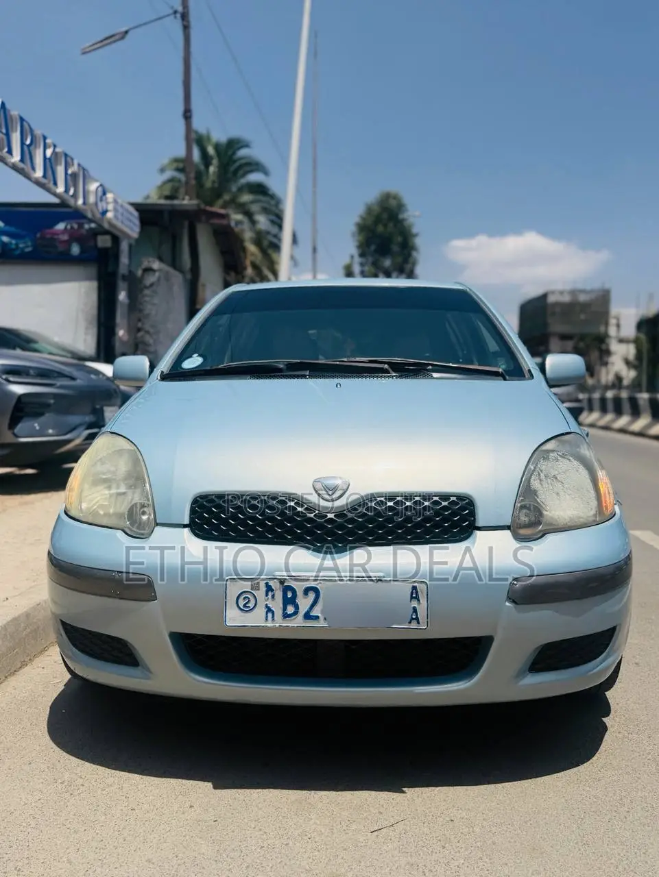 Toyota Vitz 2004 Blue