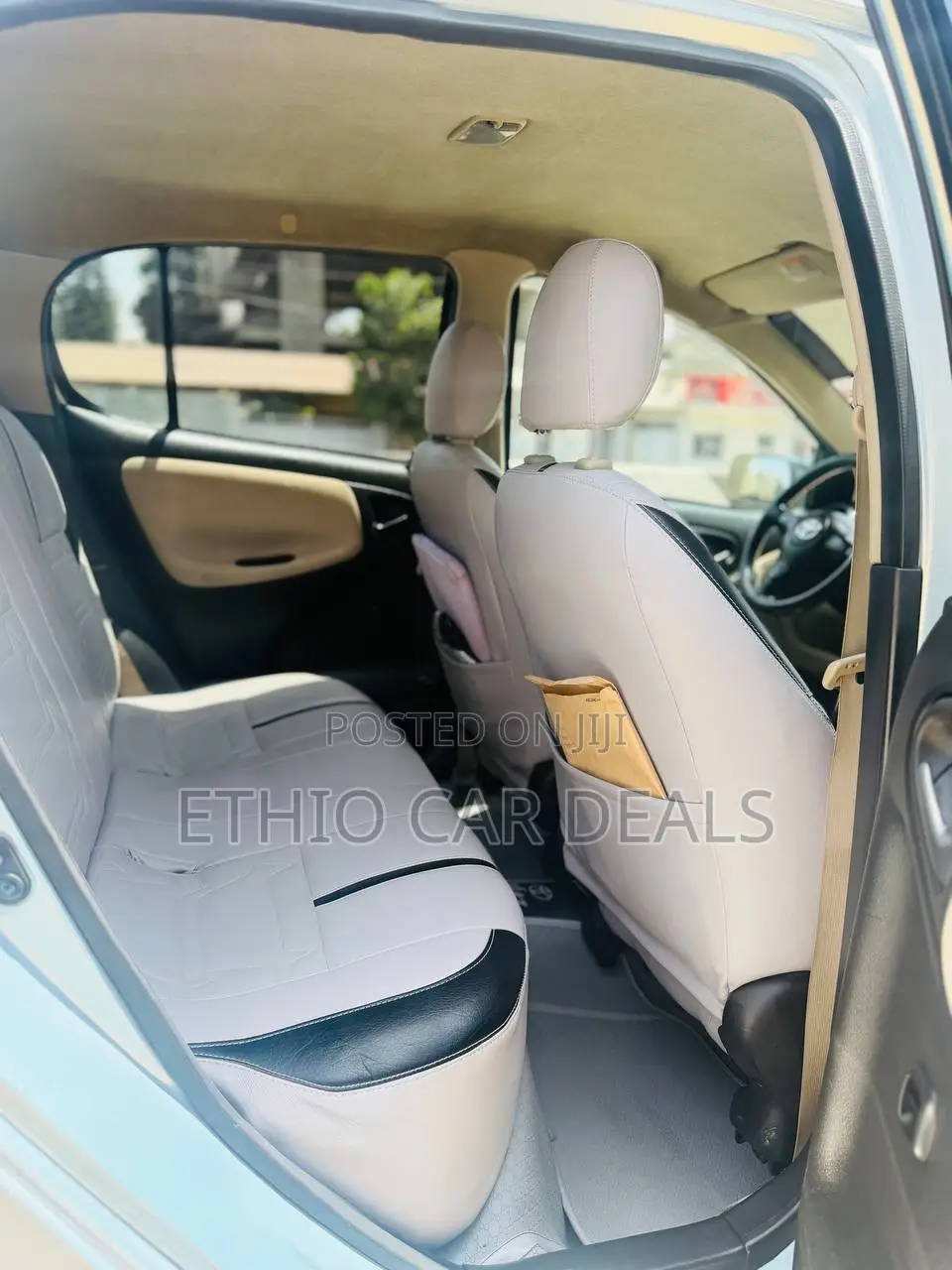 Toyota Vitz 2004 Blue