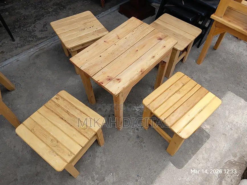 35 By 35 Mini Wooden Chairs | ከእንጨት የተሰሩ የካፌ ወንበሮች