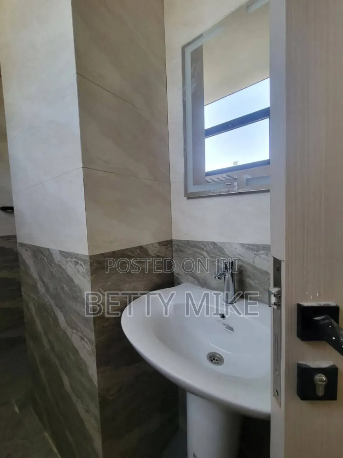 Furnished 4bdrm Apartment in Getas Real State, Bole for rent