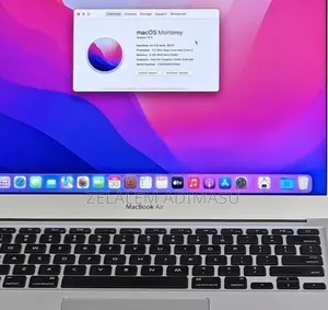New Laptop Apple MacBook Air 2017 8GB Intel Core i7 SSD 256GB
