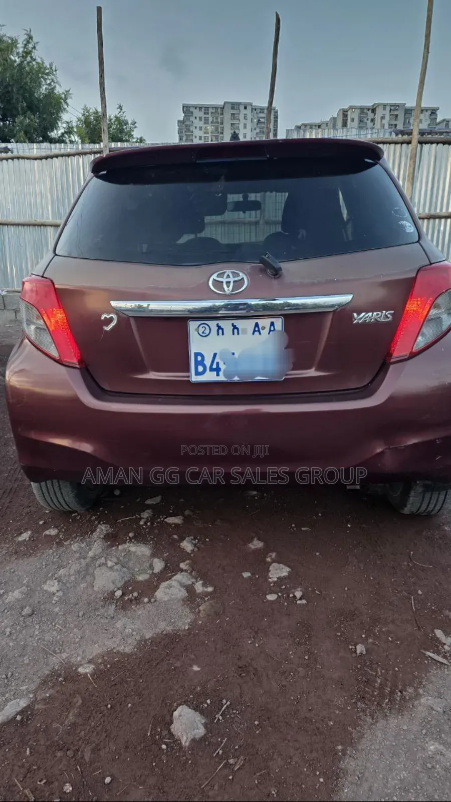 Toyota Yaris 2011 Burgundy