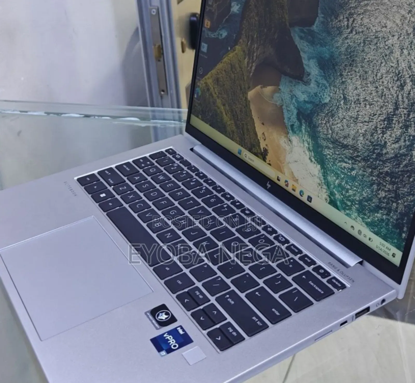 New Laptop HP EliteBook 840 G9 16GB Intel Core i7 SSD 512GB