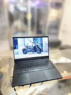 Laptop Razer Blade 16GB AMD Ryzen 9 SSD 512GB