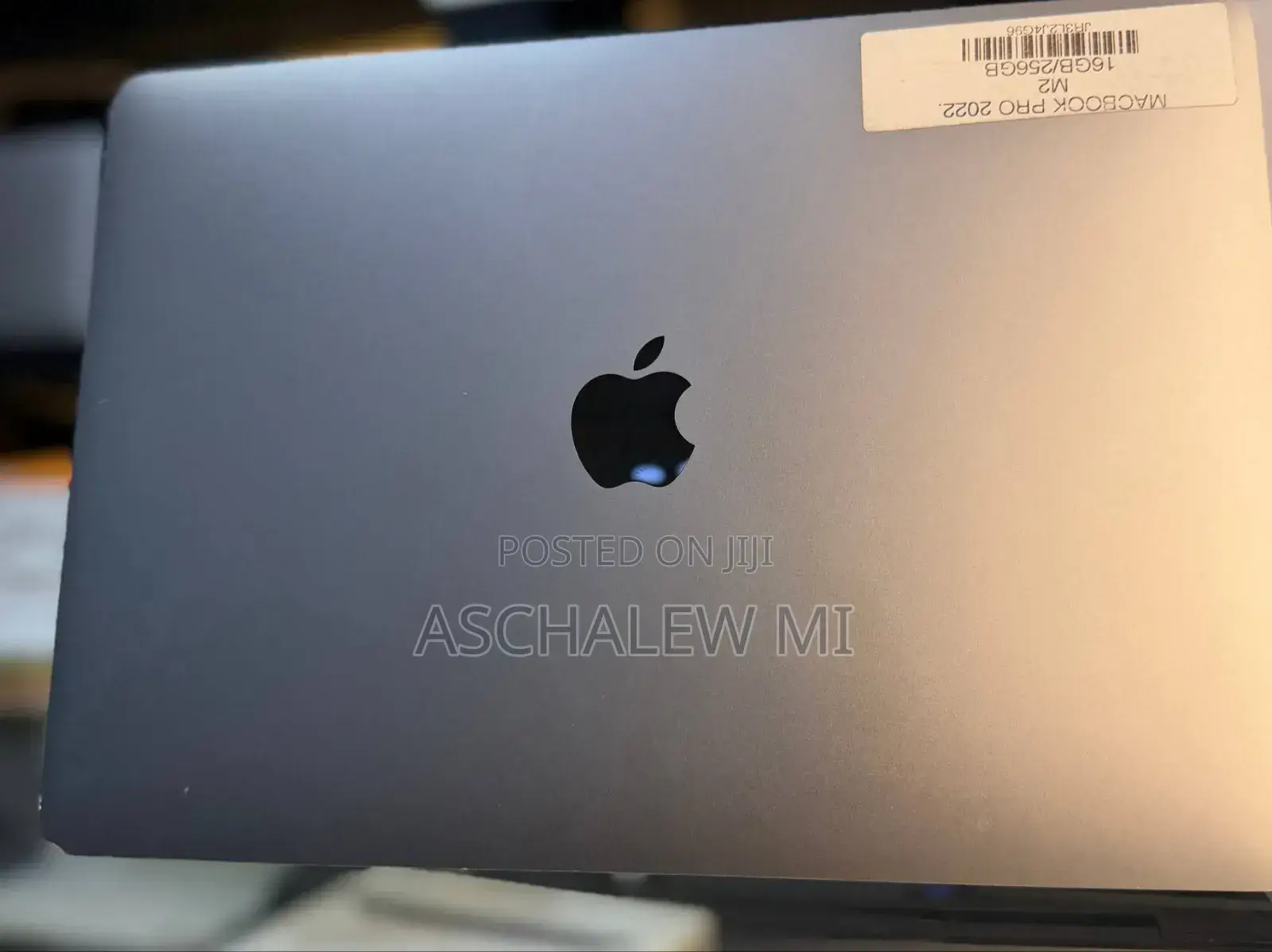 New Laptop Apple MacBook Pro 2022 M2 16GB Intel Core M2 SSD 256GB