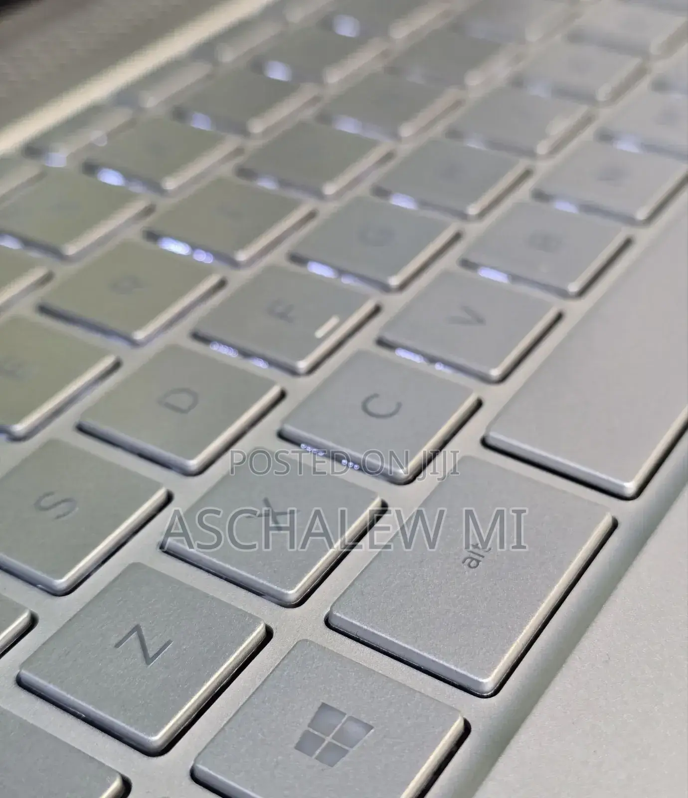 New Laptop HP Envy 13 16GB Intel Core i7 SSD 512GB