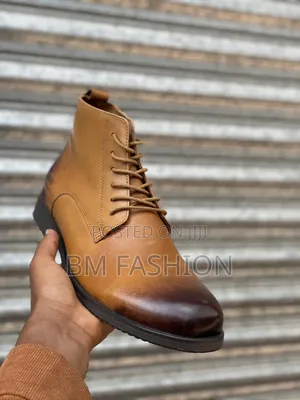 Clarkstan Burnished Leather Lace-Up Ankle Boots