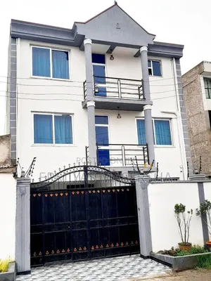 Furnished 7bdrm House in Yeka for sale