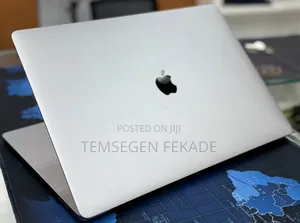 New Laptop Apple MacBook Pro 16GB Intel Core i7 SSD 512GB