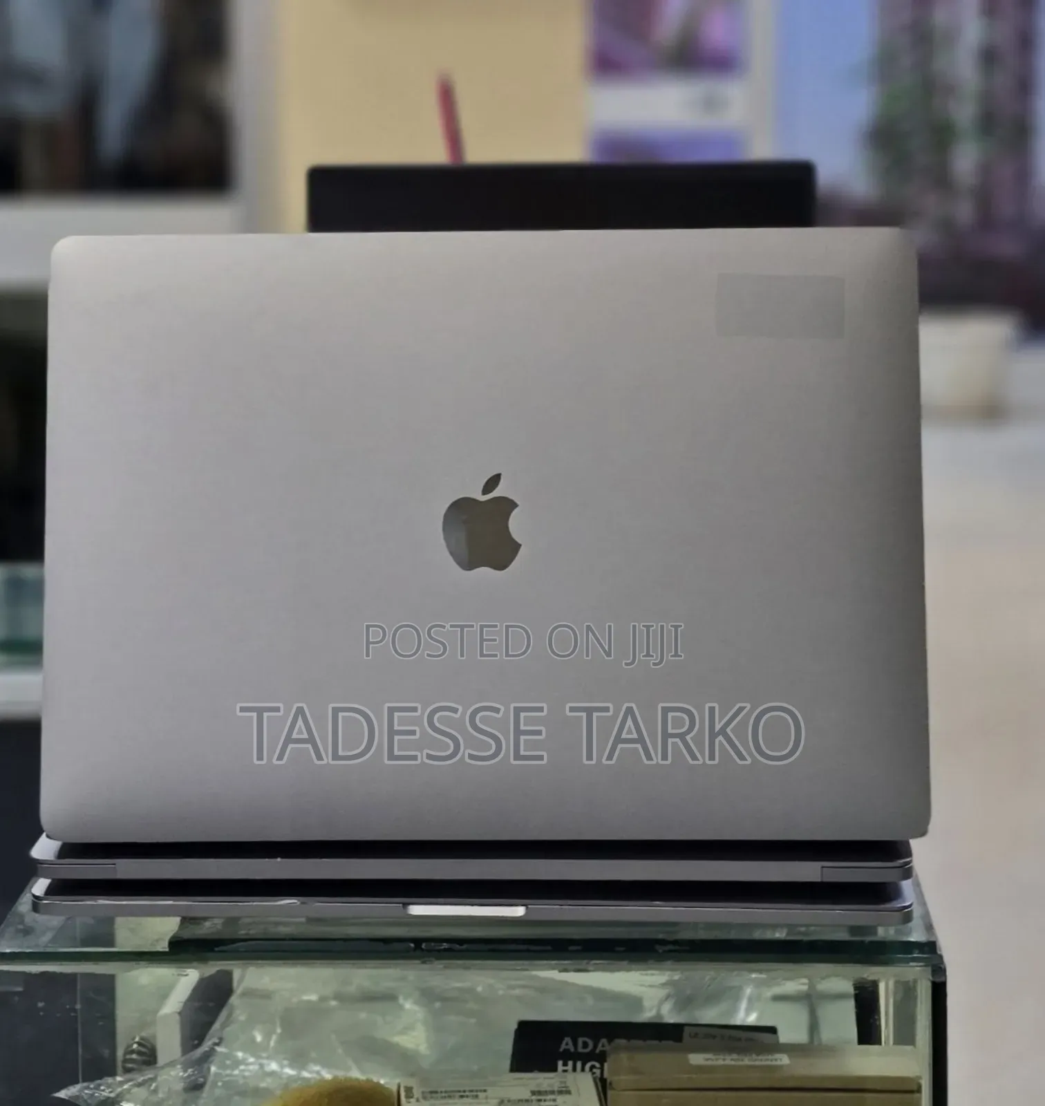 New Laptop Apple MacBook Pro 2017 16GB Intel Core i7 SSD 512GB