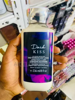 Dark Kiss Bath Body Works Body Lotion – 236ml