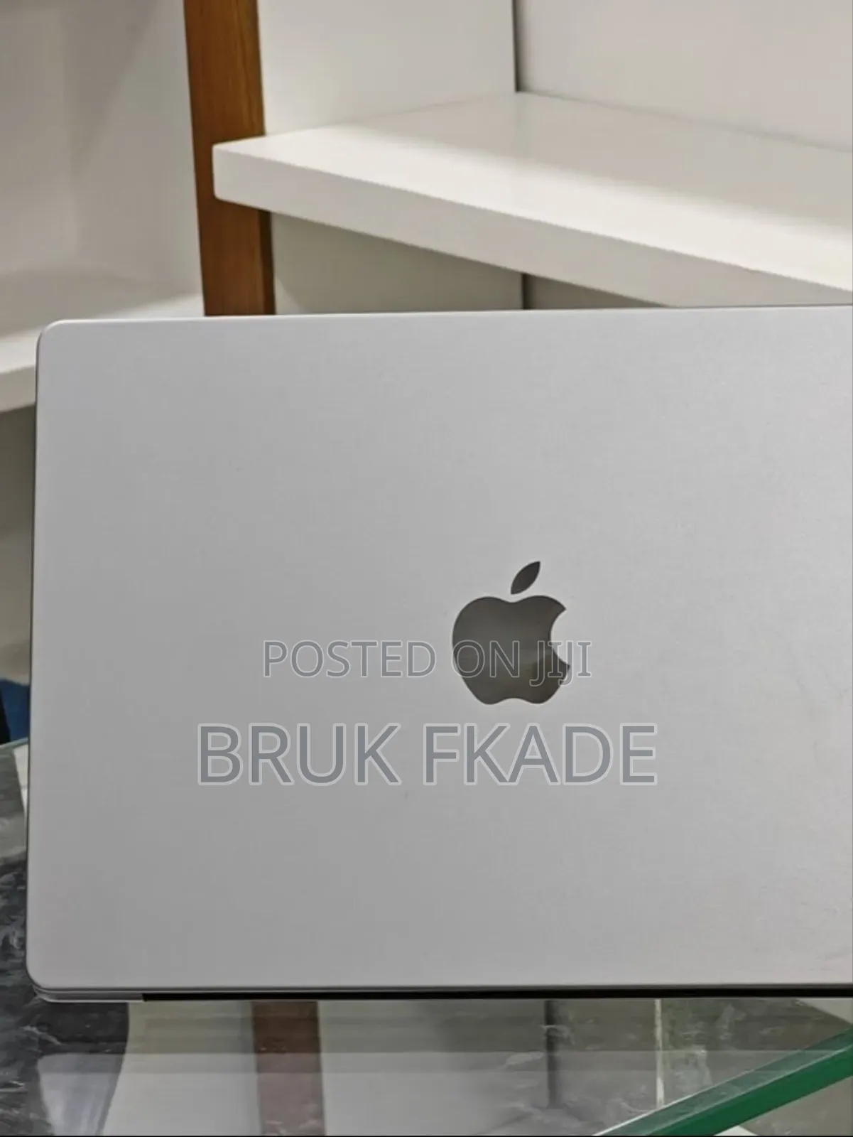 New Apple MacBook Pro 2023 M3 Pro 14-inch 8GB Apple M3 Pro SSD 512GB