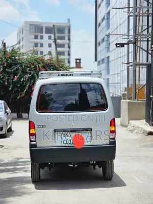 Suzuki Eeco 2025 Silver