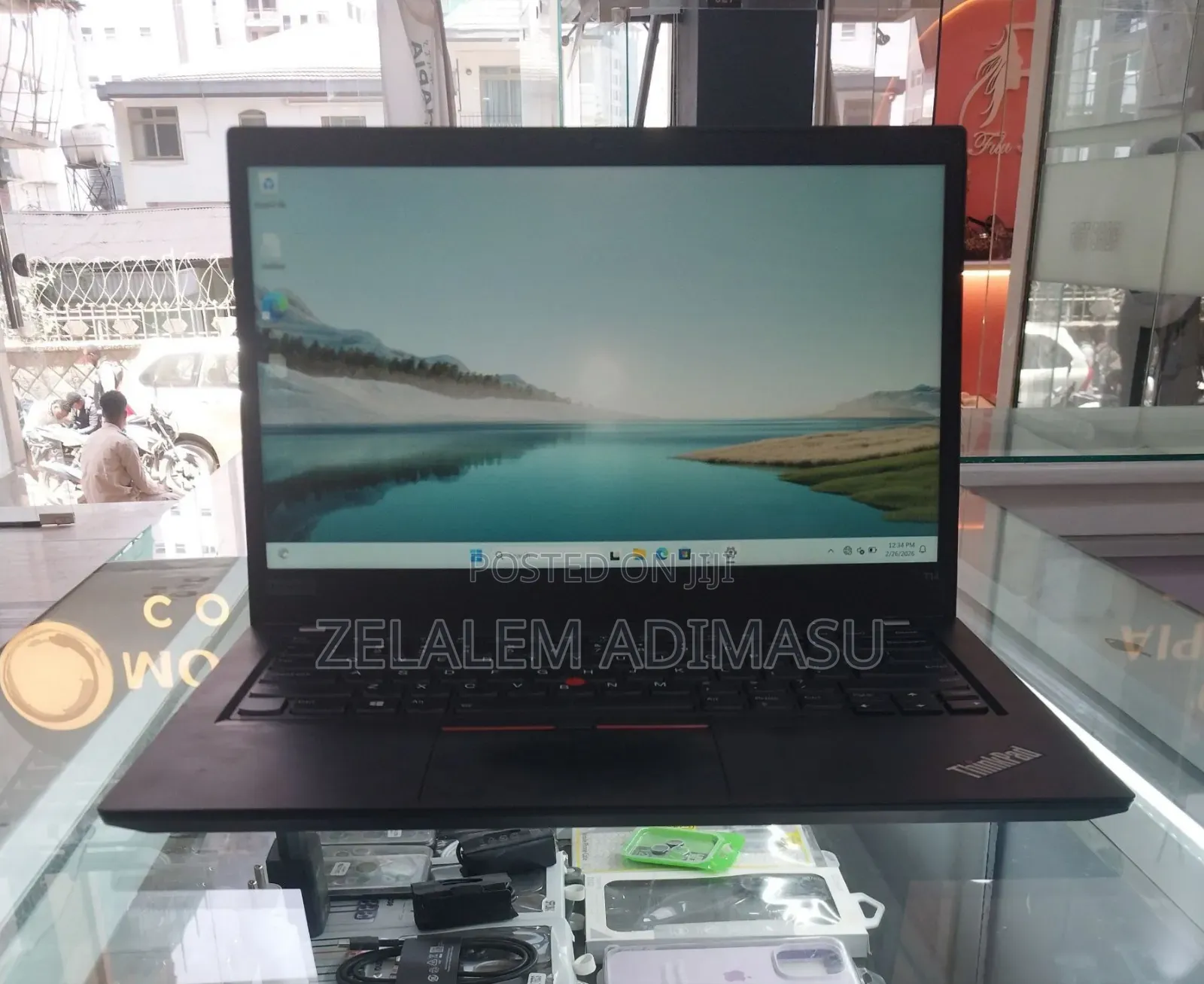 New Laptop Lenovo ThinkPad T14 16GB Intel Core i7 SSD 512GB