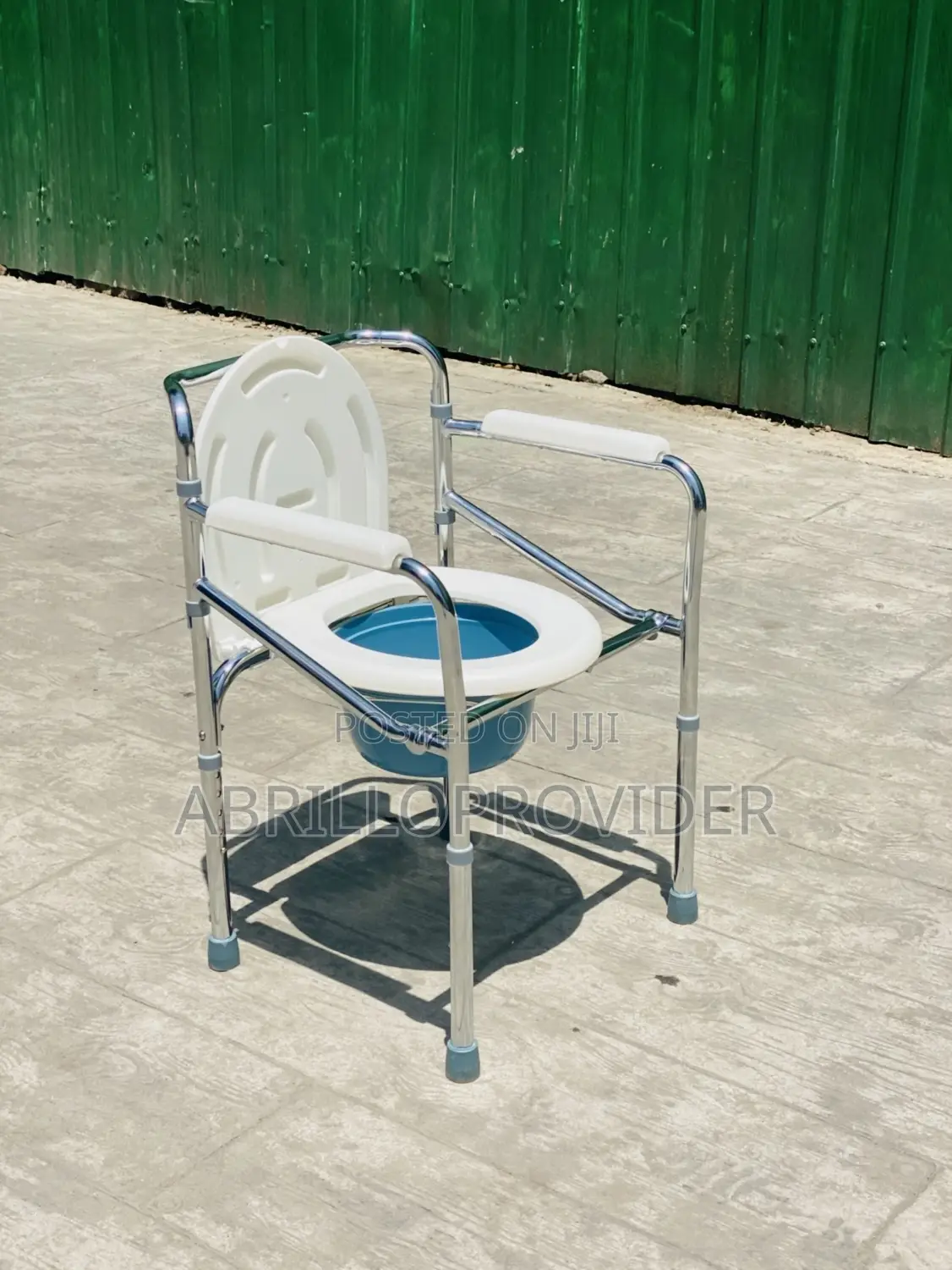 Folding Commode Chairlightweightandeasy To Movewithlockingcastorwheels