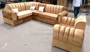 Sofa Color Bronze አድስ
