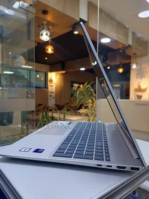 New Laptop HP Pavilion 15 8GB Intel Core Ultra 5 SSD 512GB