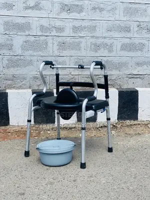 Walker - Elderly Man With Thickened Crutchesaluminum Alloy Handicapped
