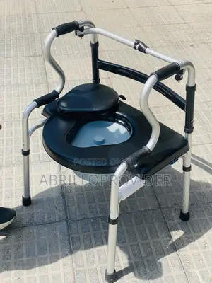 Walker - Elderly Man With Thickened Crutches - Aluminum