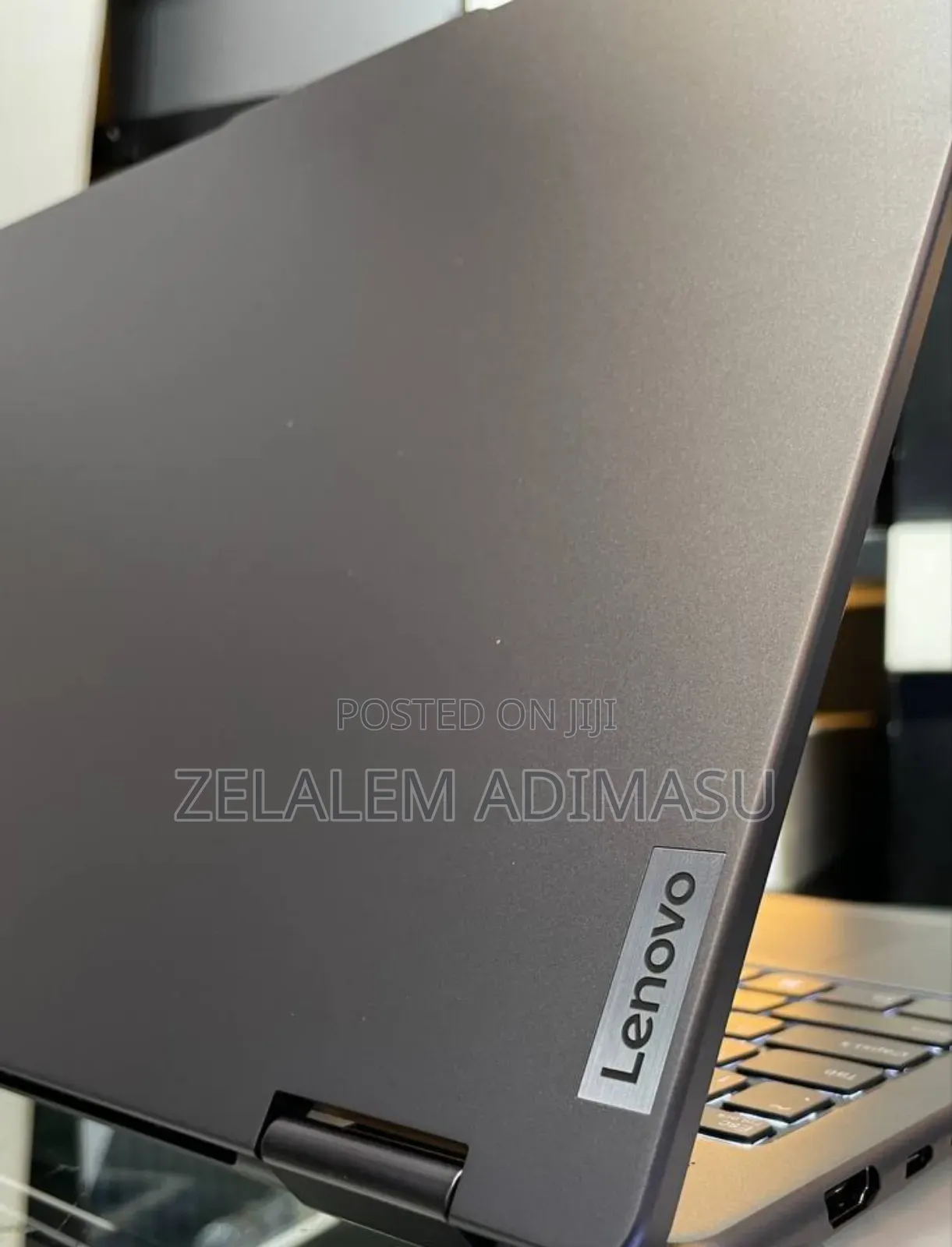 New Laptop Lenovo Yoga 7i 16GB Intel Core Ultra 7 SSD 1T