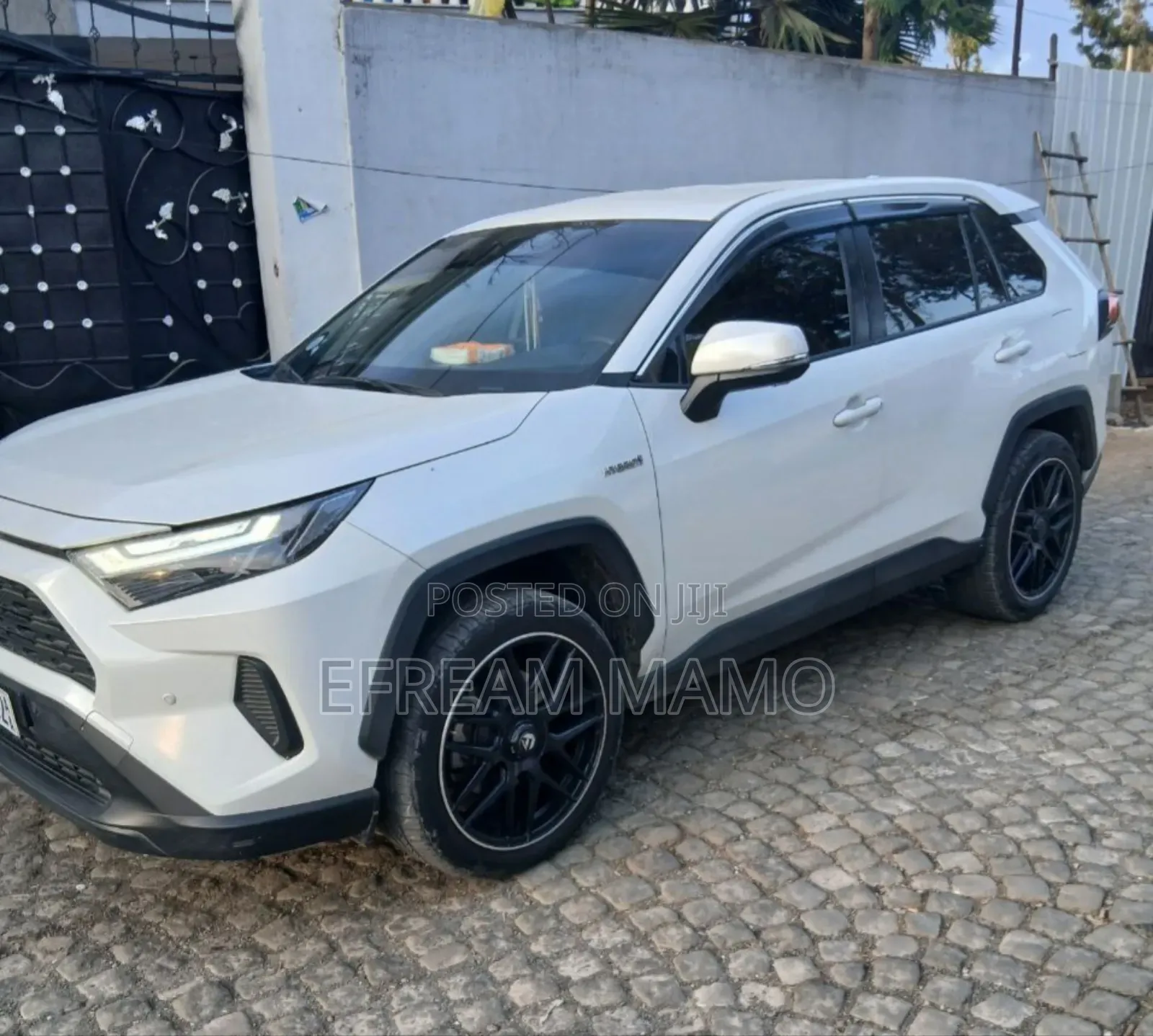 Toyota RAV4 2024