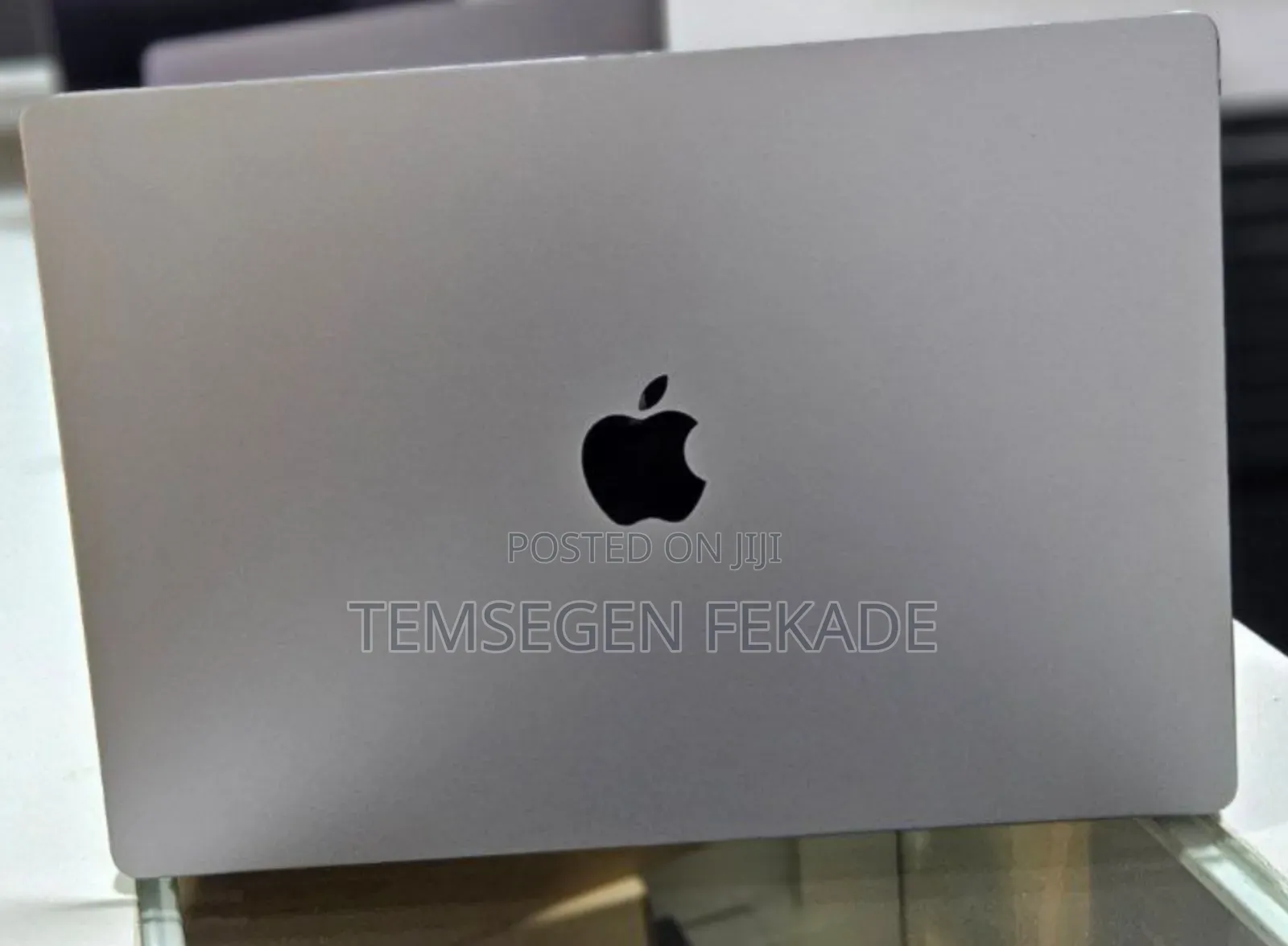 New Laptop Apple MacBook Pro 2021 M1 32GB Apple M1 Pro SSD 1T
