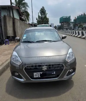 Suzuki Dzire 2022 Silver