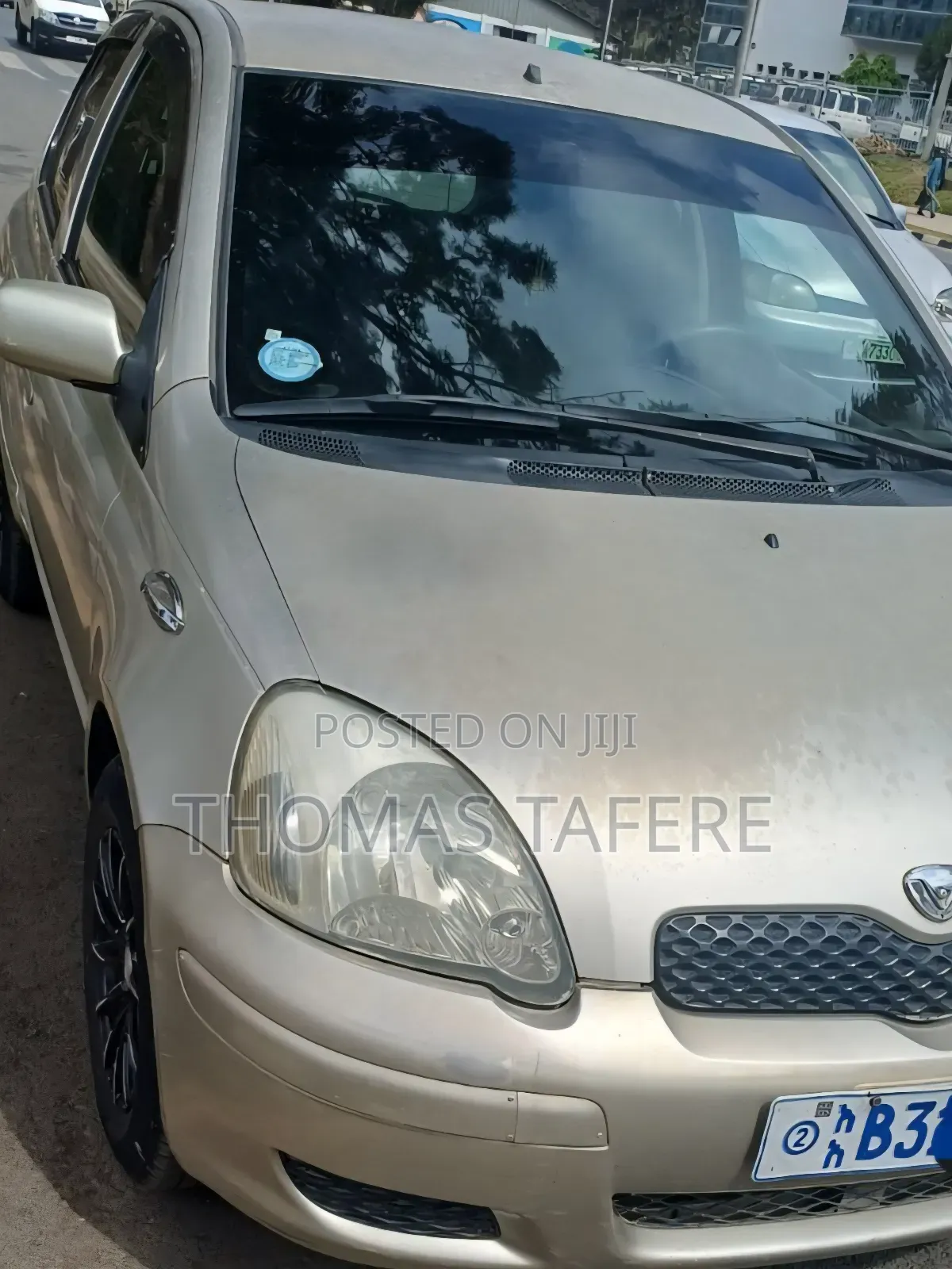 Toyota Vitz 2003 Silver