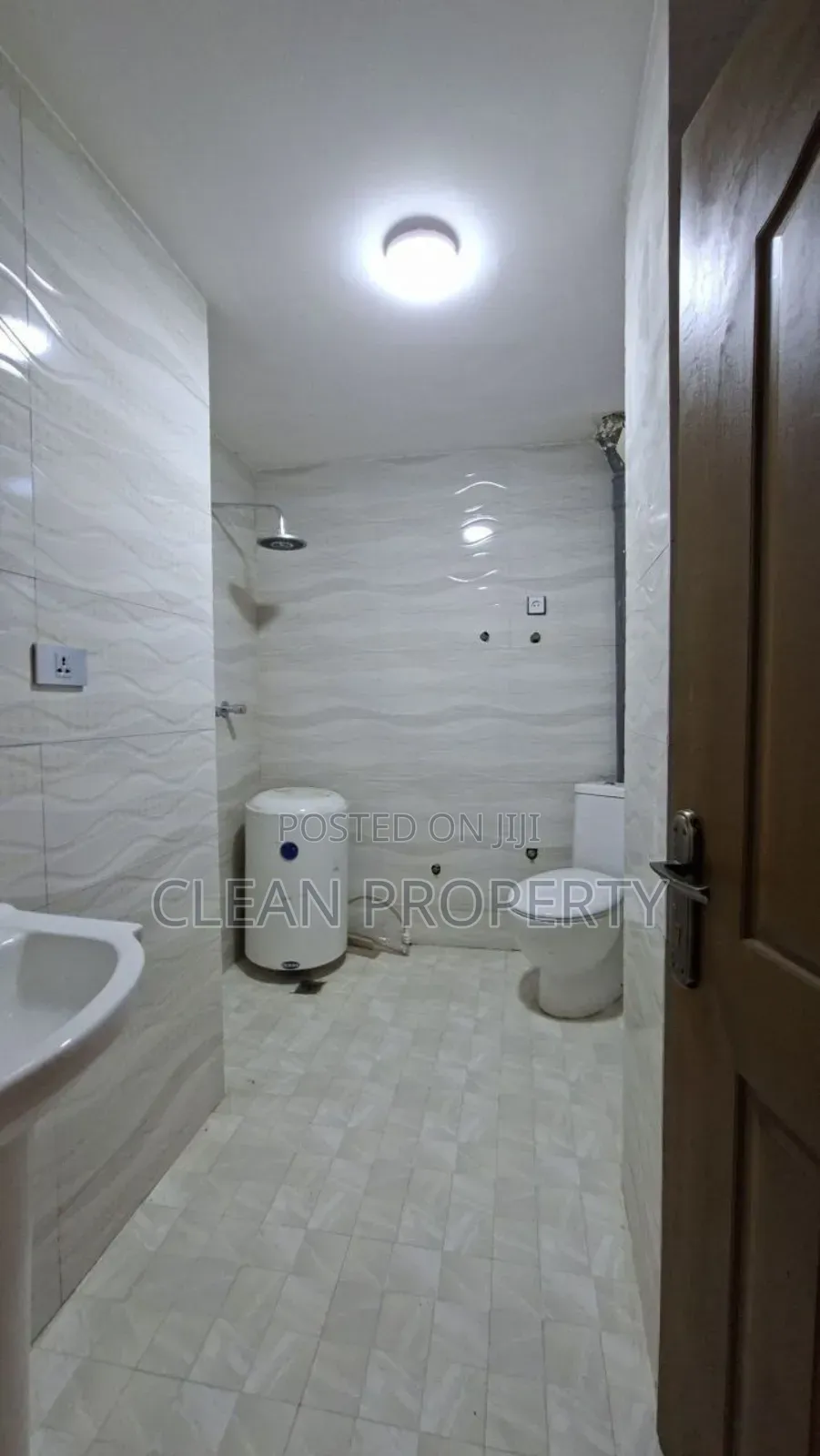 1bdrm House in Clean Property, Bole for Sale