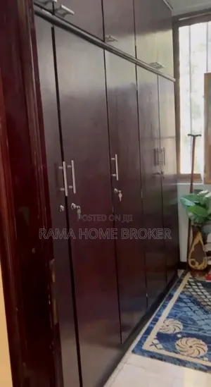 Furnished 3bdrm Condo in ልደታ ኮንዶሚኒየም, Yeka for sale