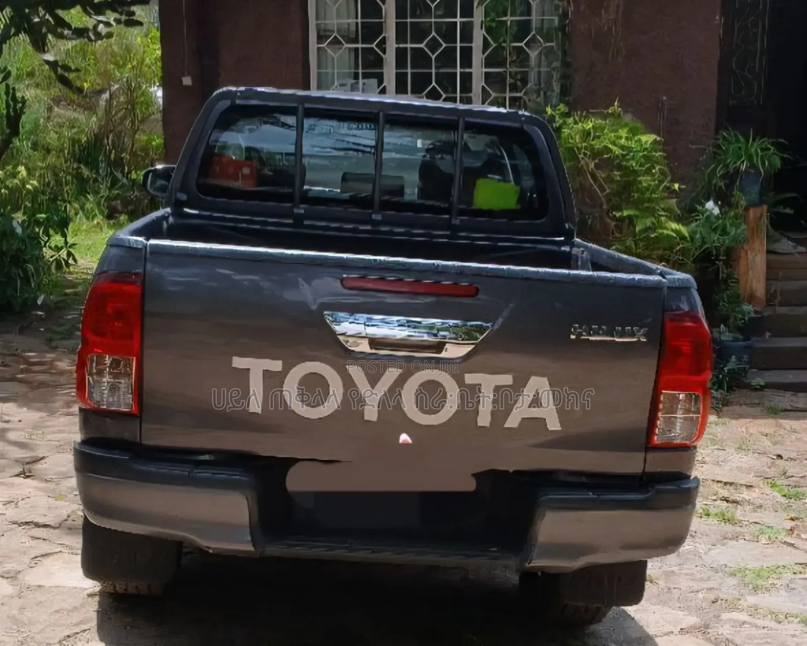 Toyota Hilux 2022 Gray