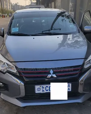 Mitsubishi Attrage 2022 Gray