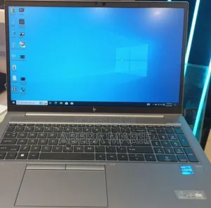 New Laptop HP ZBook Studio 32GB Intel Core i9 SSD 512GB
